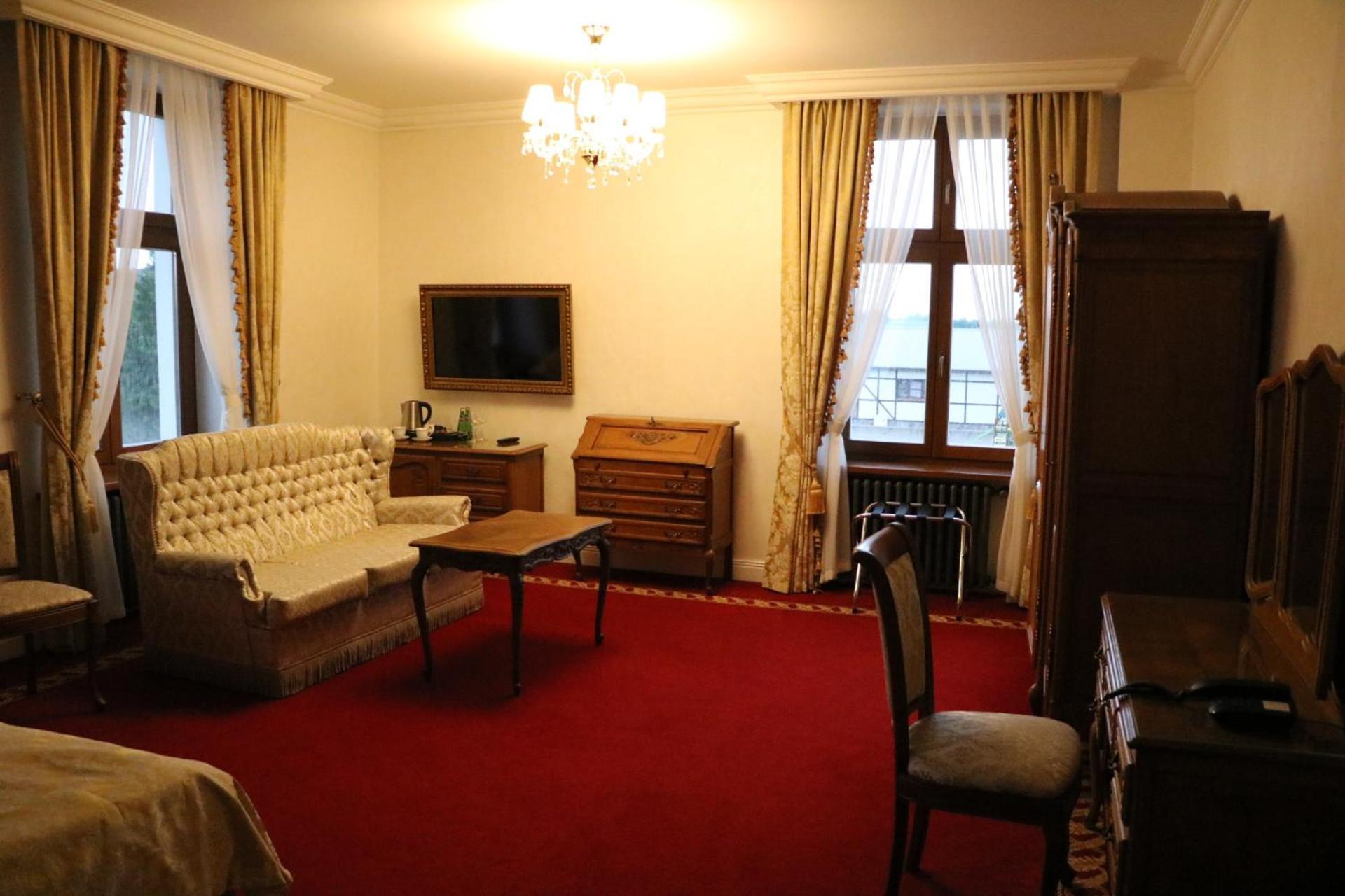 Palac Mortegi Hotel & Spa- Restauracja Szlachecka, Spa, Basen, Sauny, Jazda Konna, Mini Zoo- Luksus, Relaks I Przyroda W Jednym! Lubawa Room photo